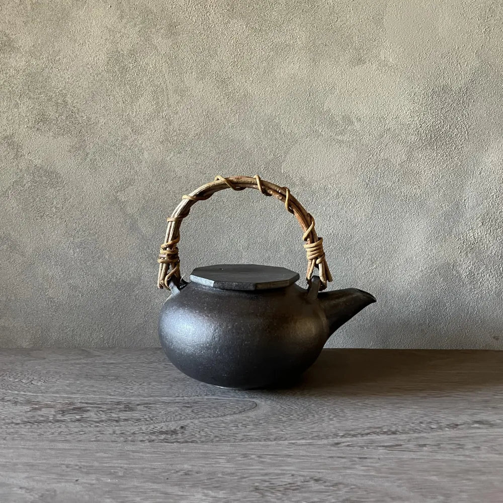 注器（黒）