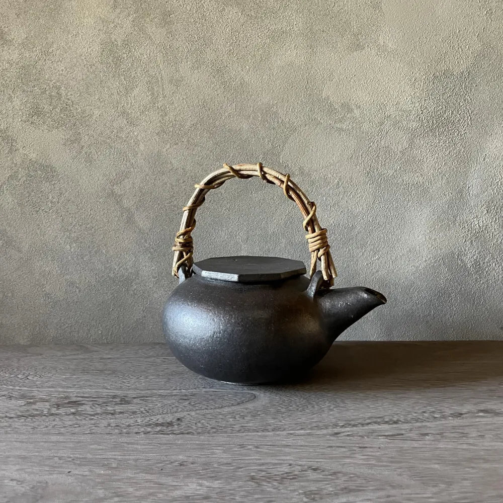 注器（黒）