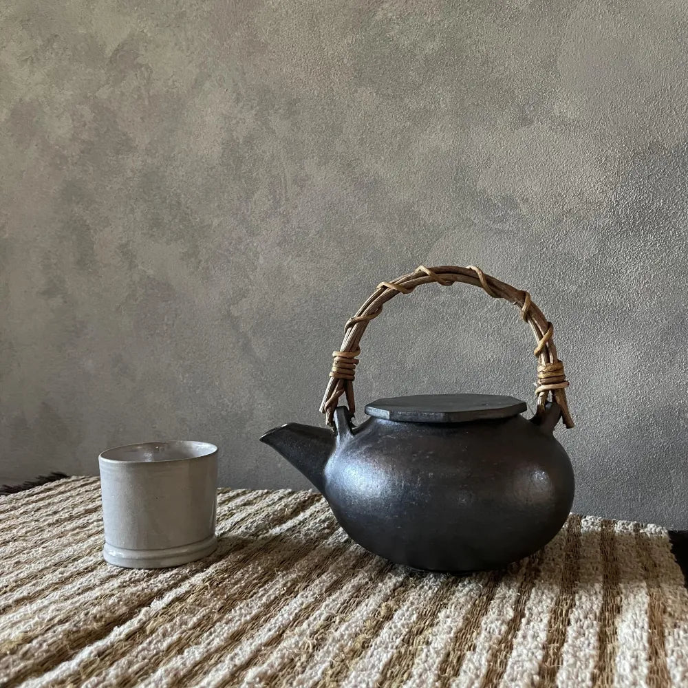注器（黒）
