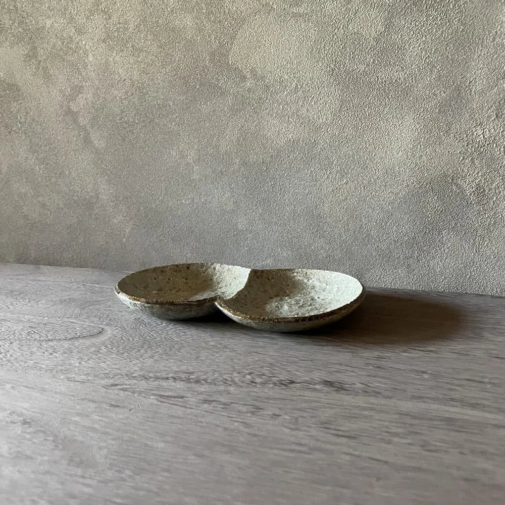 継皿ふたつ