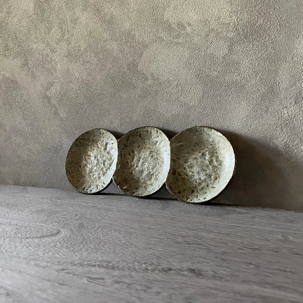 継皿みっつ