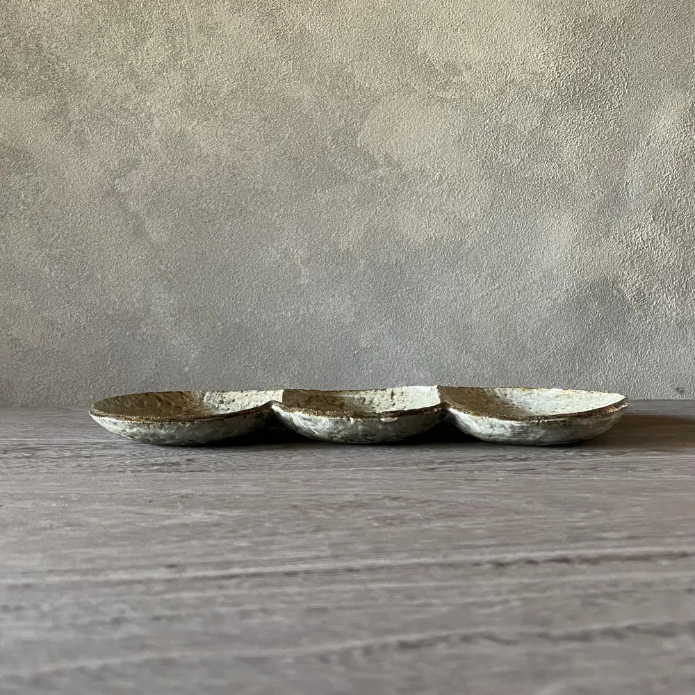 継皿みっつ