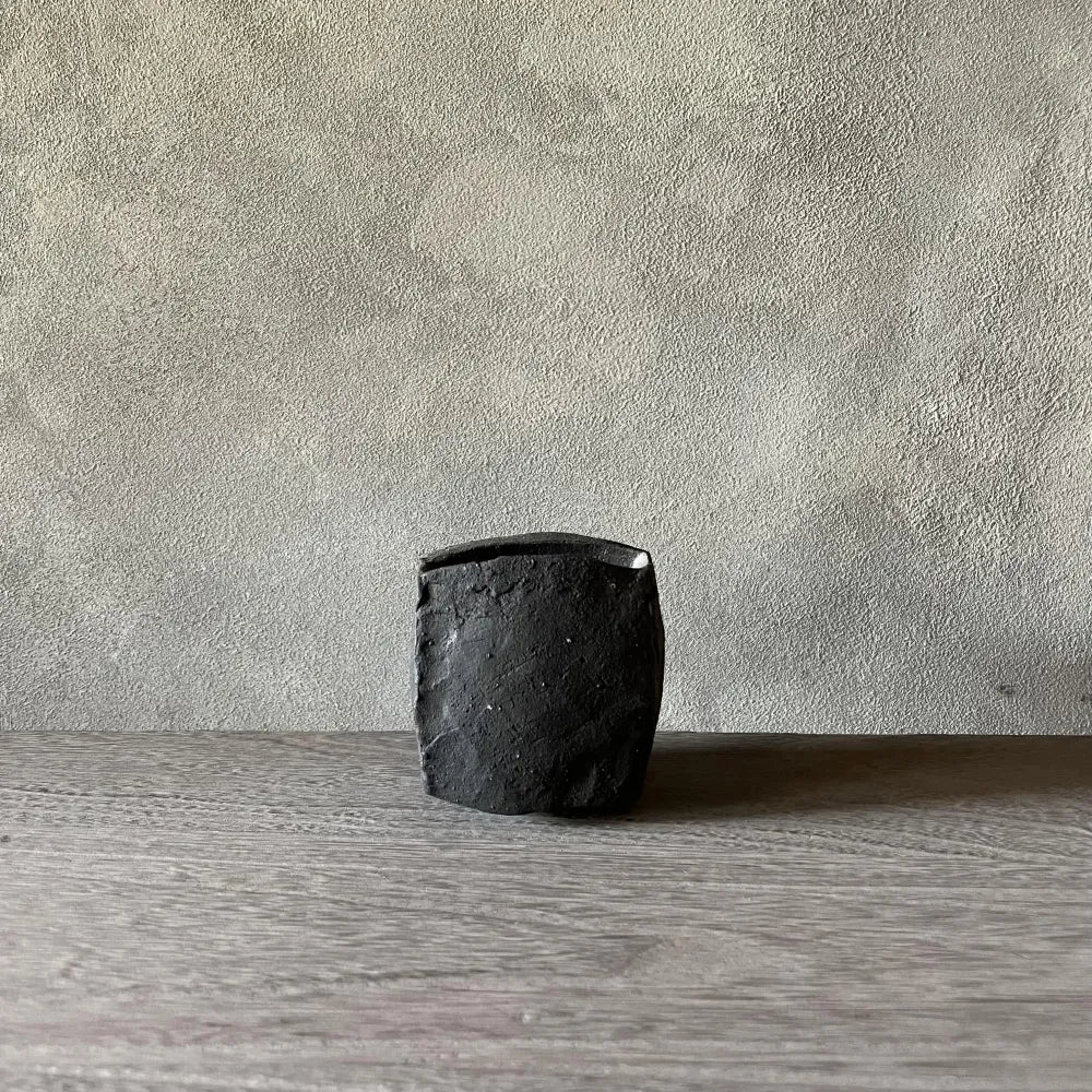 花器　四角（黒）