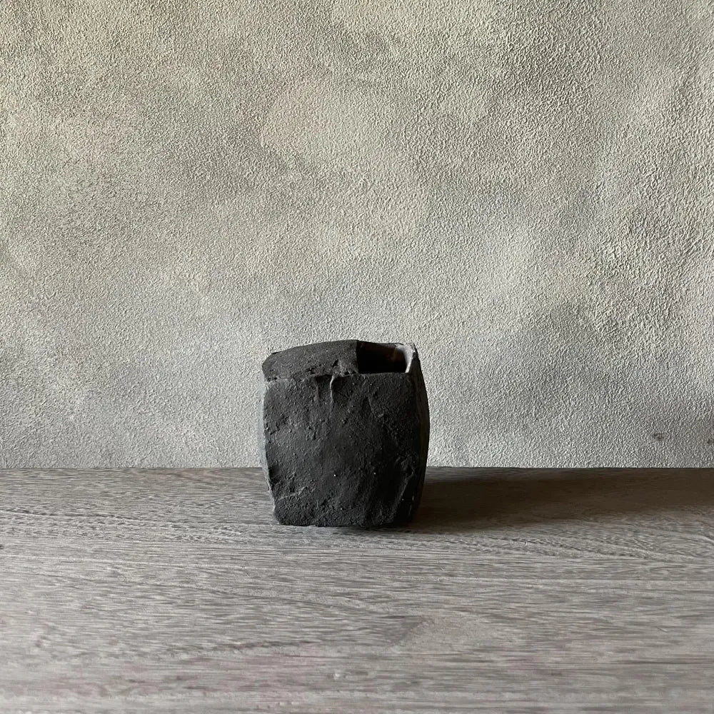 花器　四角（黒）