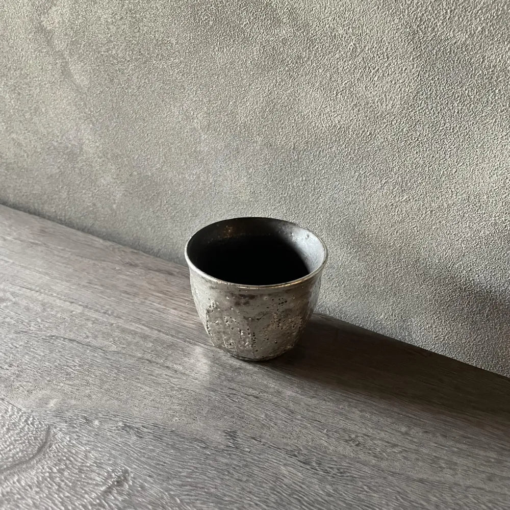 黒銀彩カップ