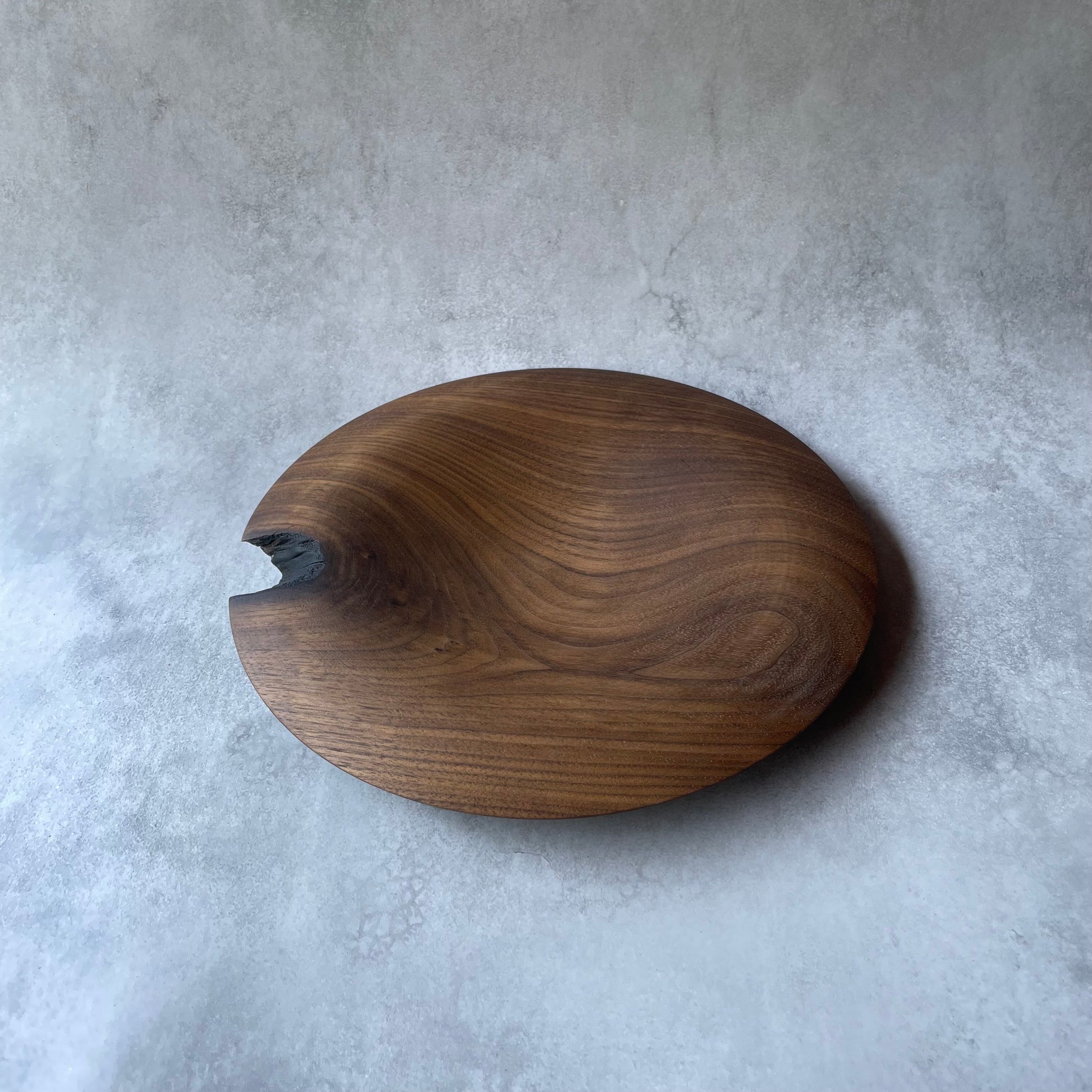 くぼみ皿（２５cm）　ウォルナット