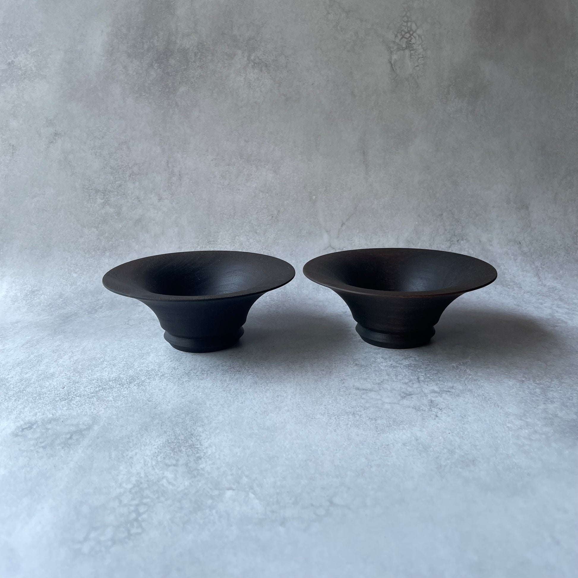 辣韮小鉢（12cm）ウォルナット　鉄媒染