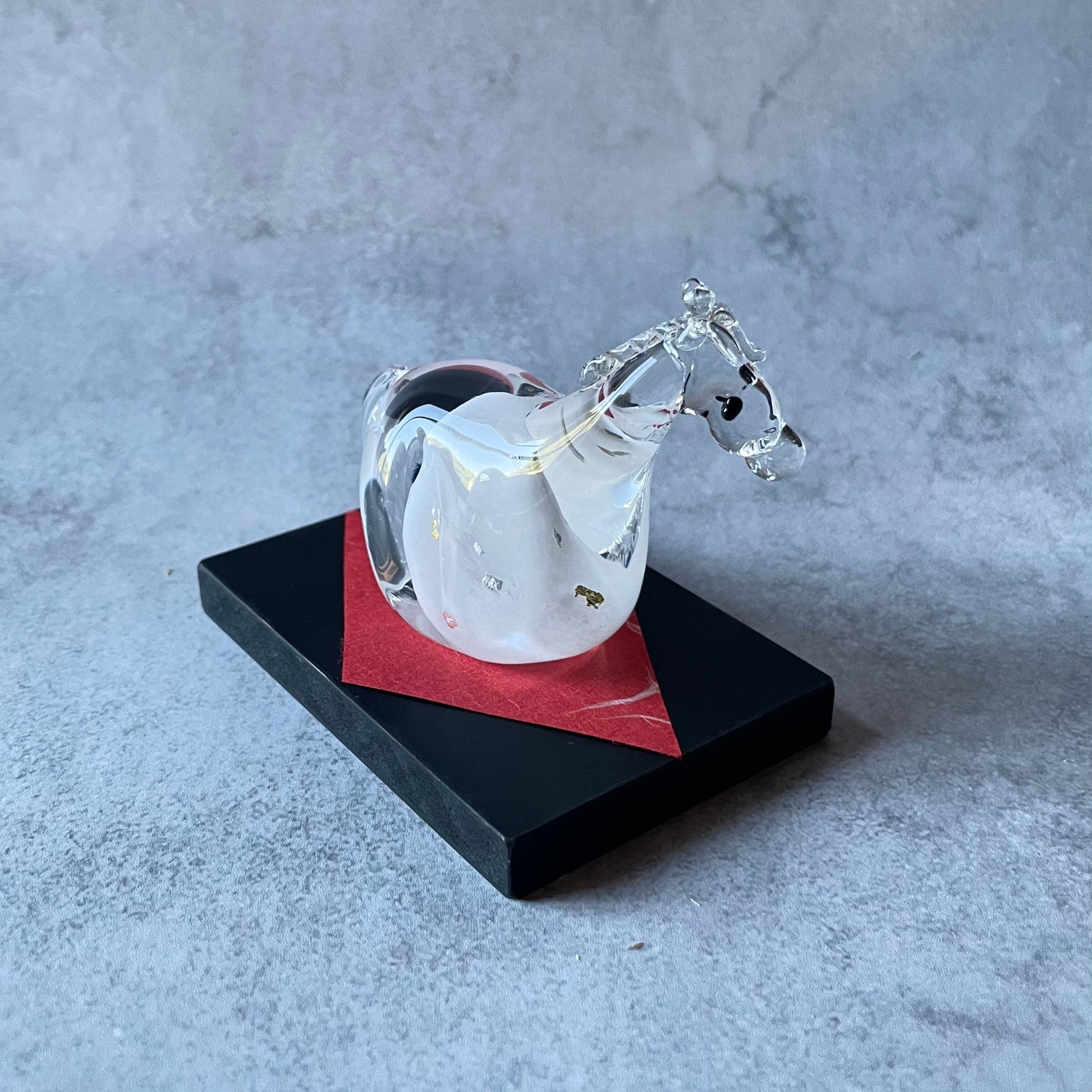 干支　午　(白)