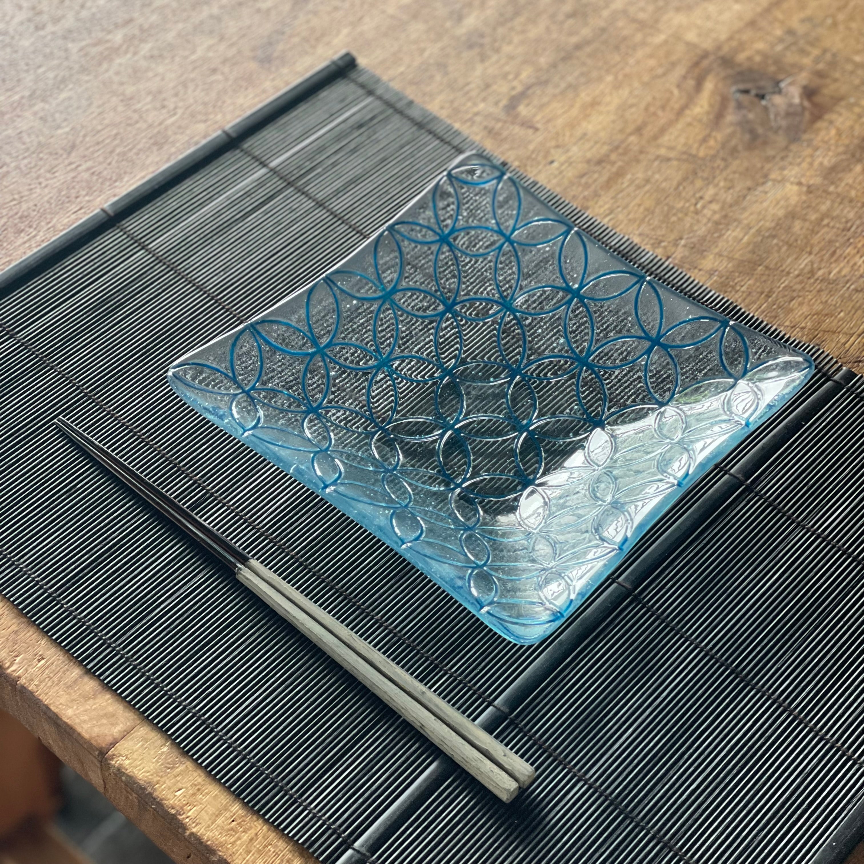 七宝柄　角深皿　⑴