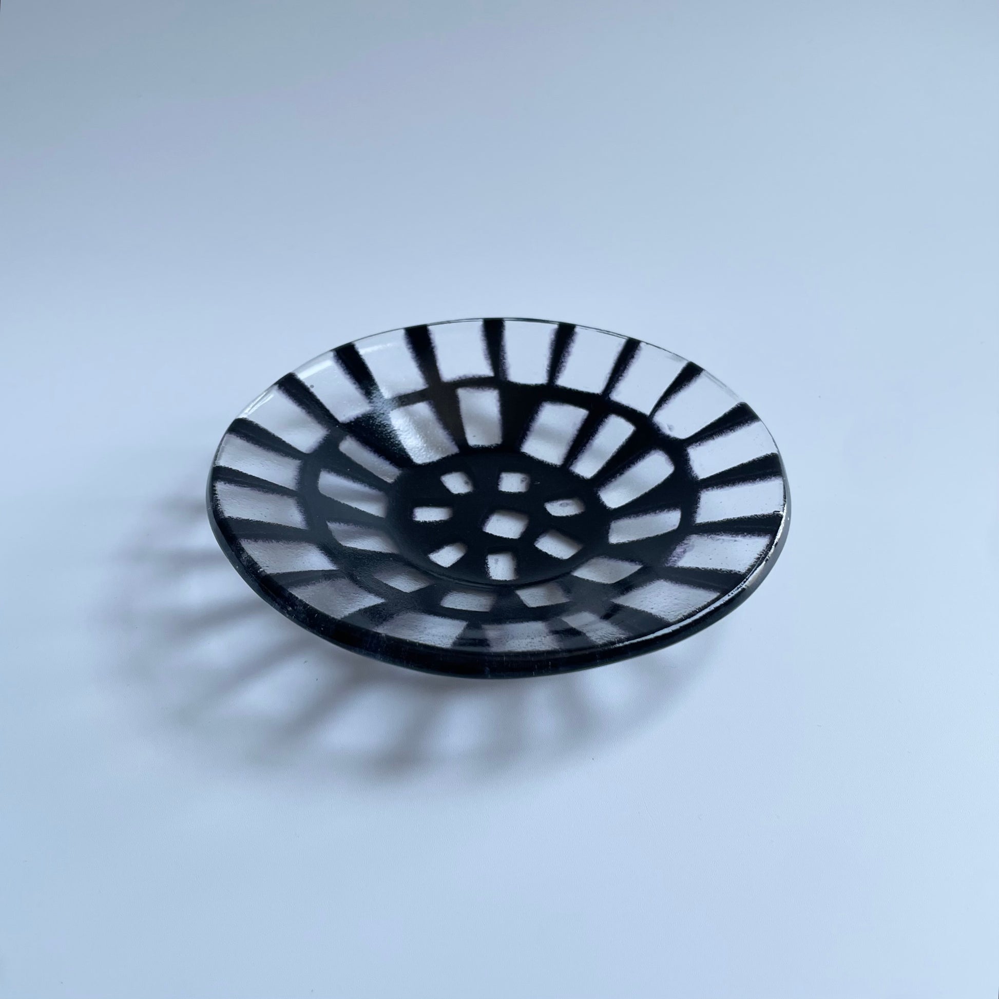 丸鉢　黒　ds-2d