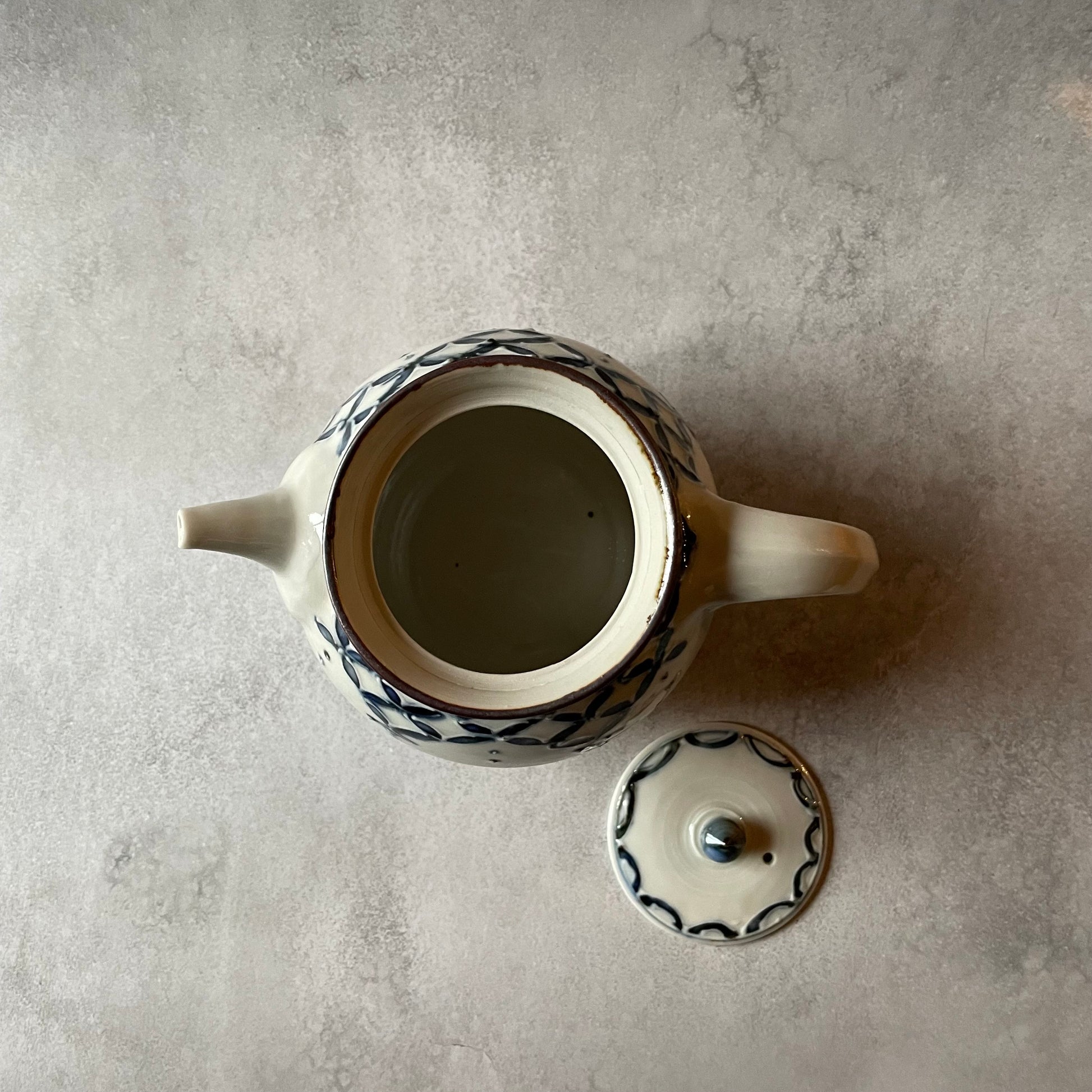 ポット　七宝文