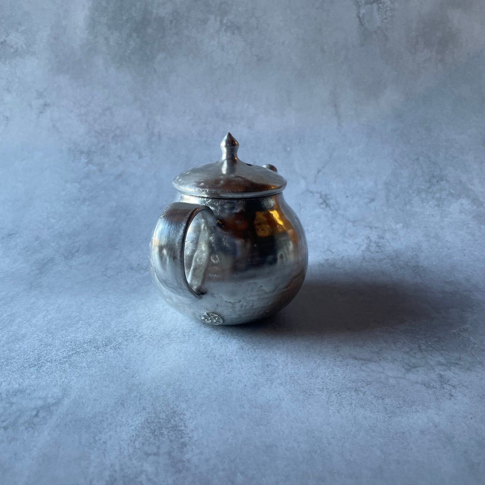 ポット（シルバー）