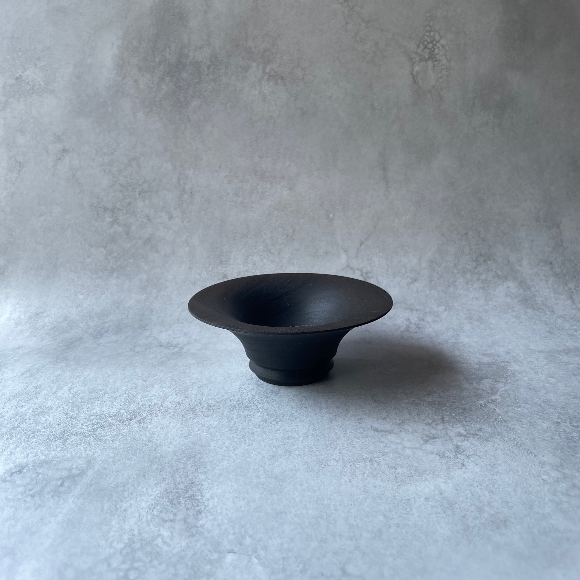 辣韮小鉢（12cm）ウォルナット　鉄媒染