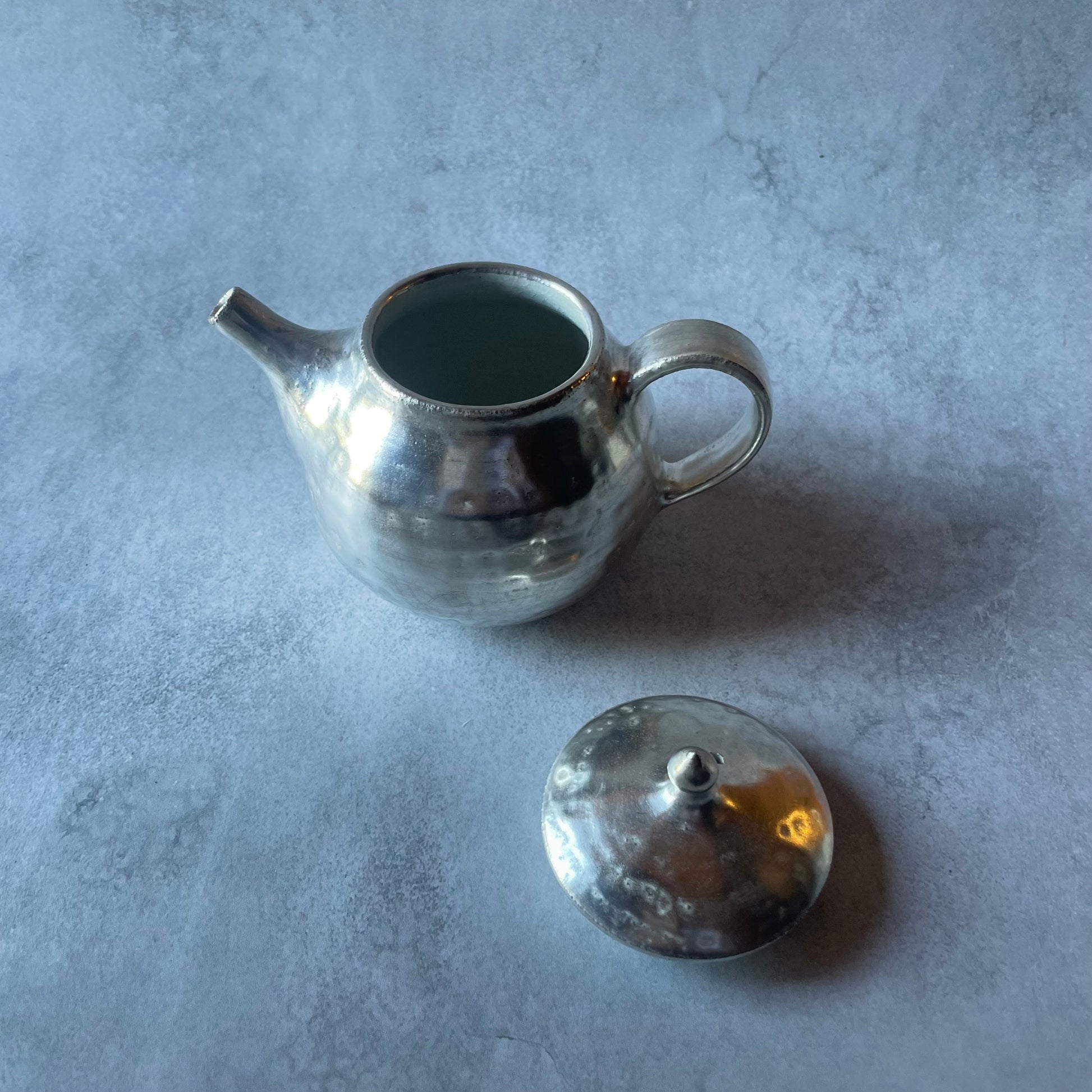 ポット（シルバー）