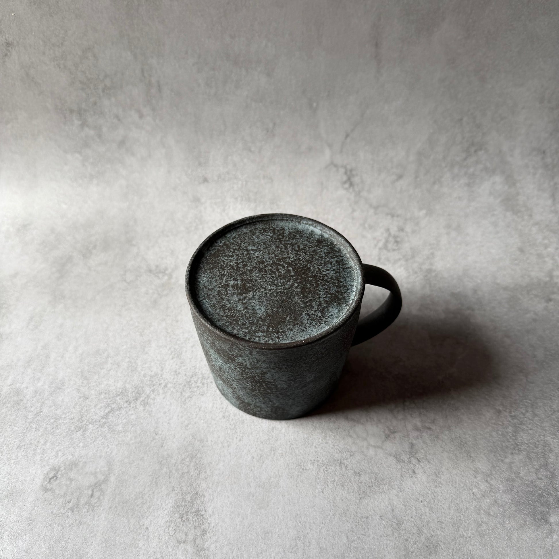 マグカップ　台形　青