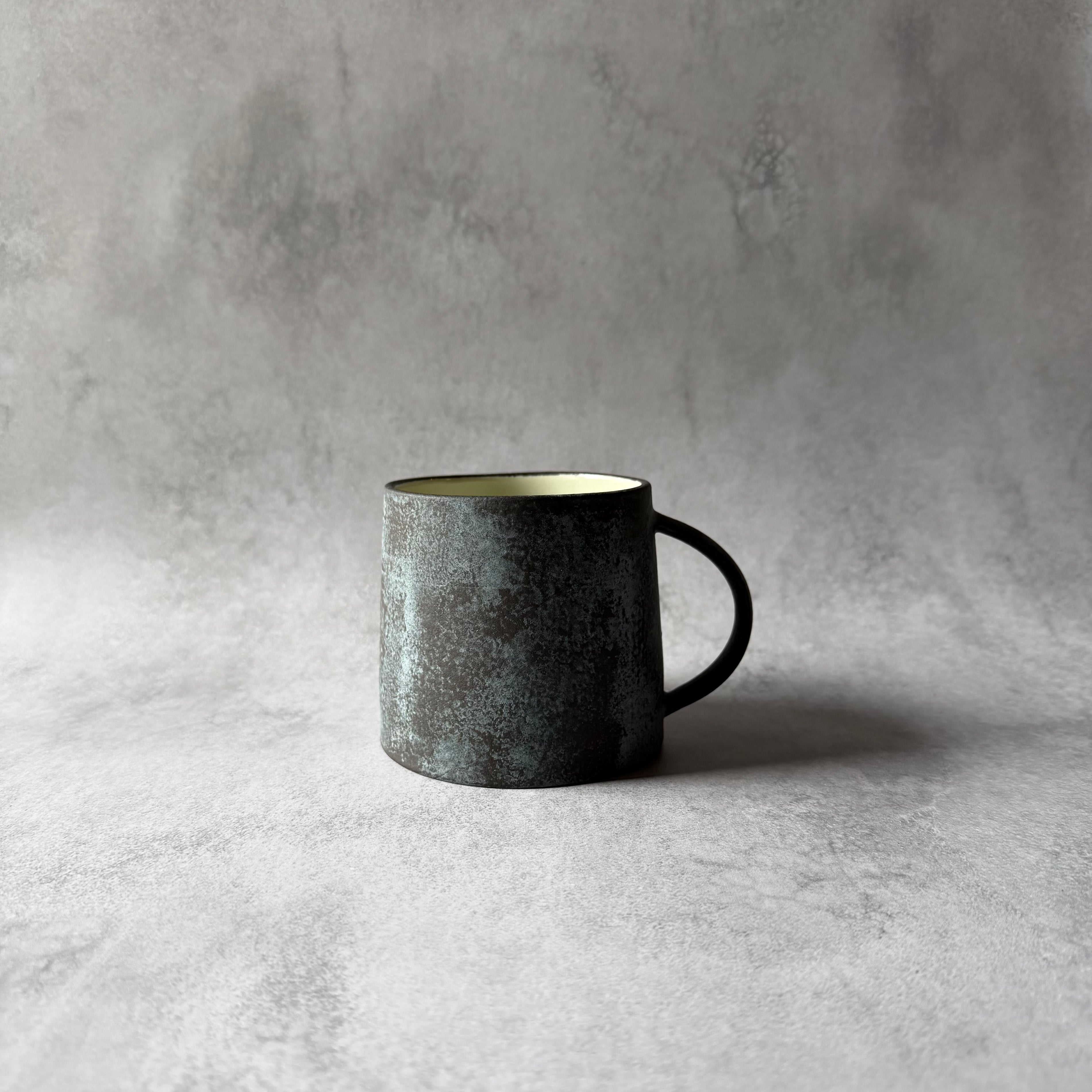 マグカップ　台形　青