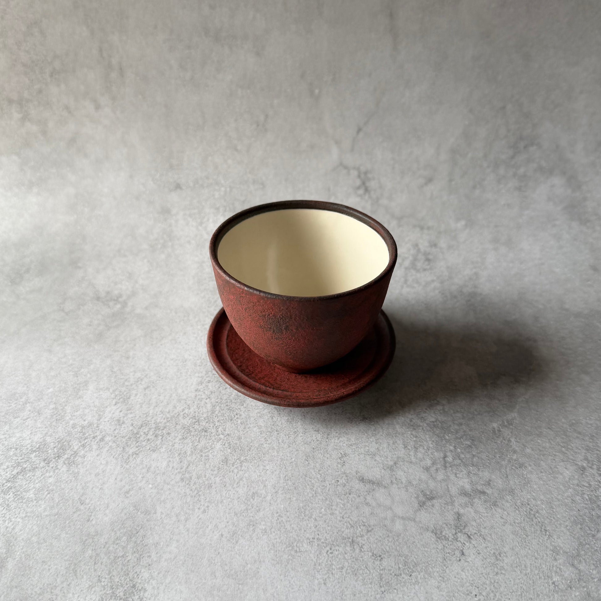 三寸リム皿　赤