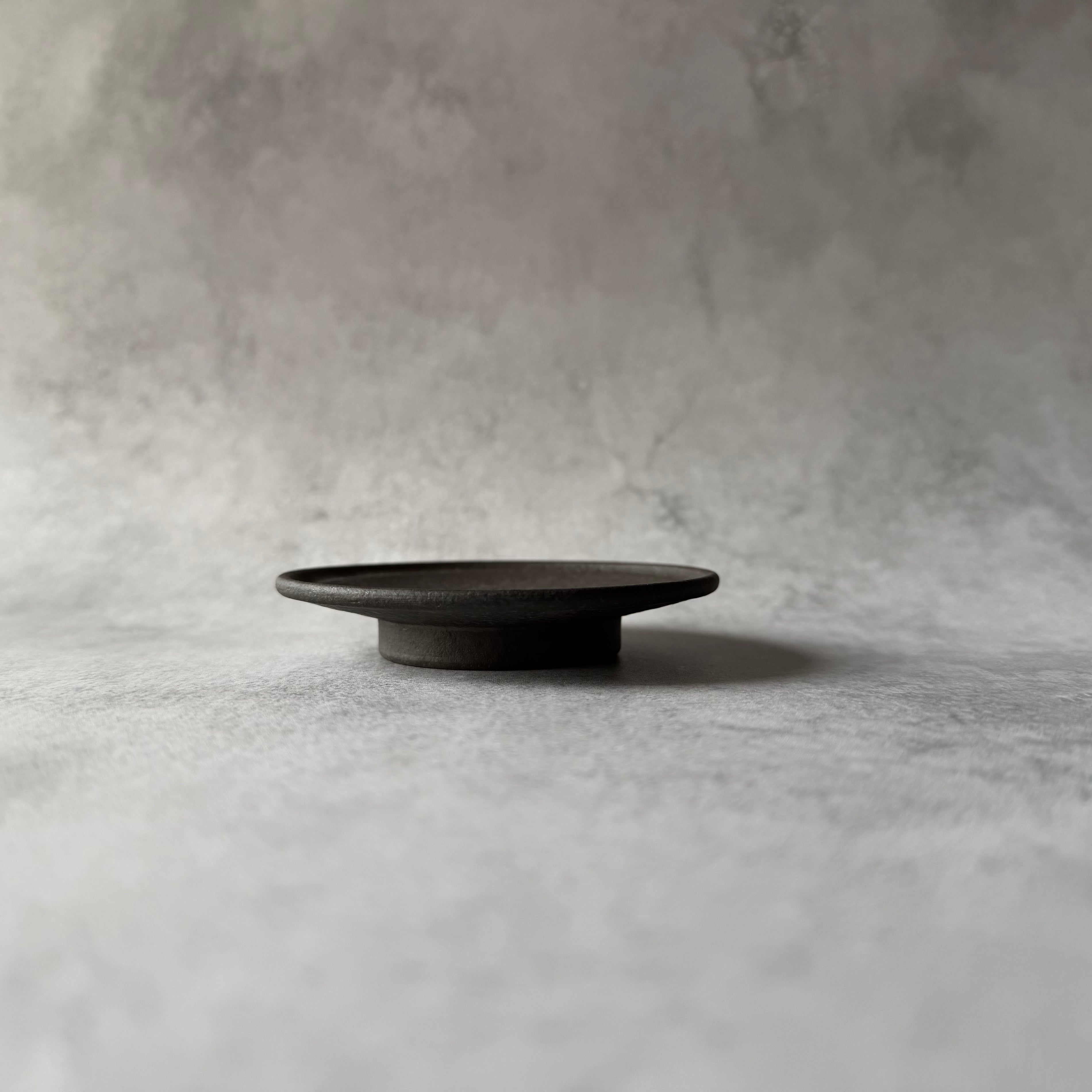 三寸リム皿　黒